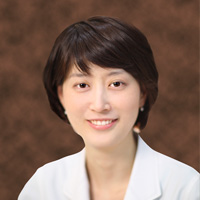 江南アルムダウンナラ皮膚科｜チャン・ガヨン院長
