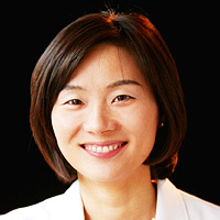 江南アルムダウンナラ皮膚科｜ソ・ドンヘ院長